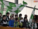 Ultras 1909 fandili mladým fotbalistům Baníku při turnaji U12 ve Velebudicích. 